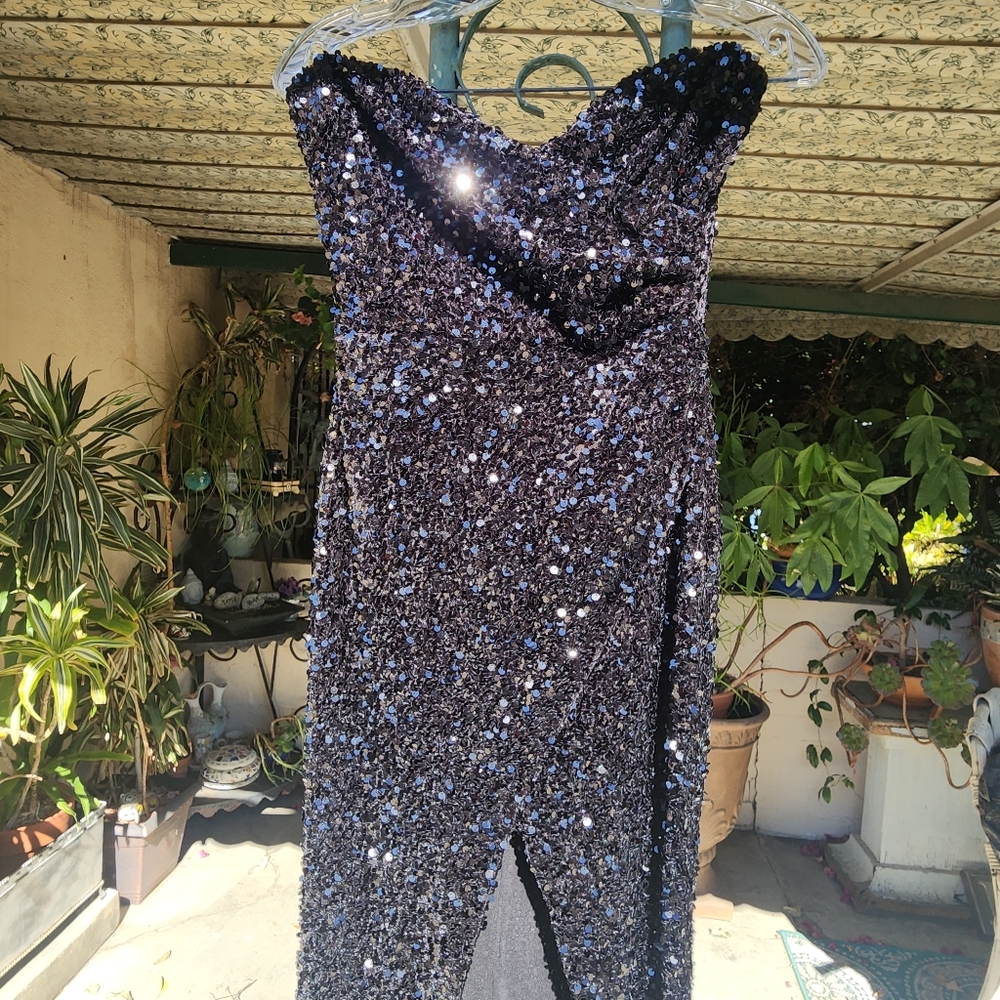 Sexy Sequin Maxi Black Dress!! - Picture 6 of 7